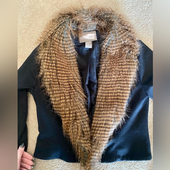 Forever 21 Faux Fur Collar Jacket - Picture 2 of 3